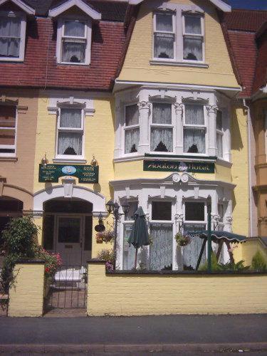 Avalon Guest Accommodation Great Yarmouth Ngoại thất bức ảnh